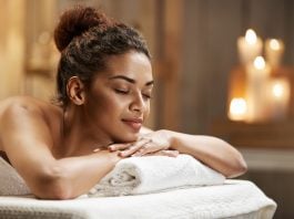 A História por Trás da Massagem Nuru: Toques de Tradição e Inovação