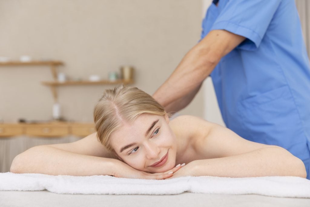 Massagem Erótica Descubra os Benefícios Que Vão Além do Prazer