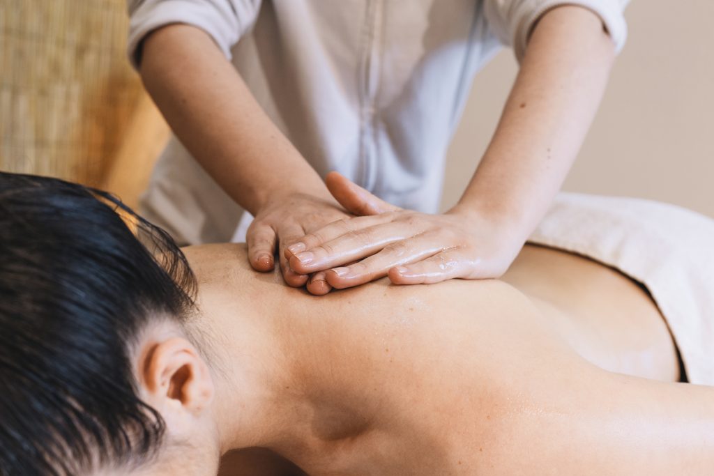 Massagem Erótica: Redescubra o Prazer do Seu Corpo