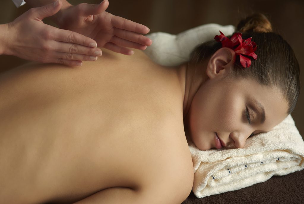 7 Curiosidades Surpreendentes sobre a Massagem Erótica que Poucos Conhecem
