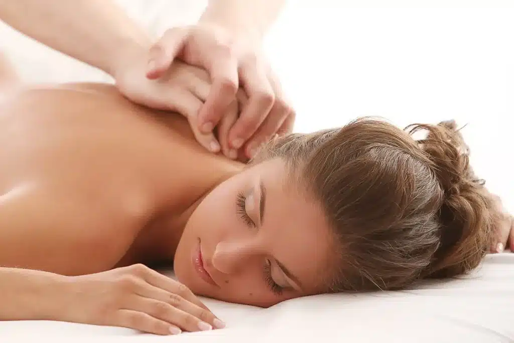 Qual é a melhor massagem para melhorar a circulação sanguínea?