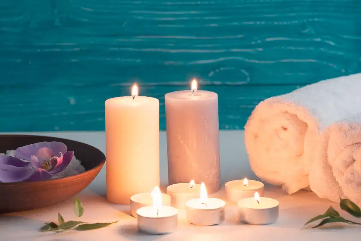 Por que usar velas aromáticas nas massagens?