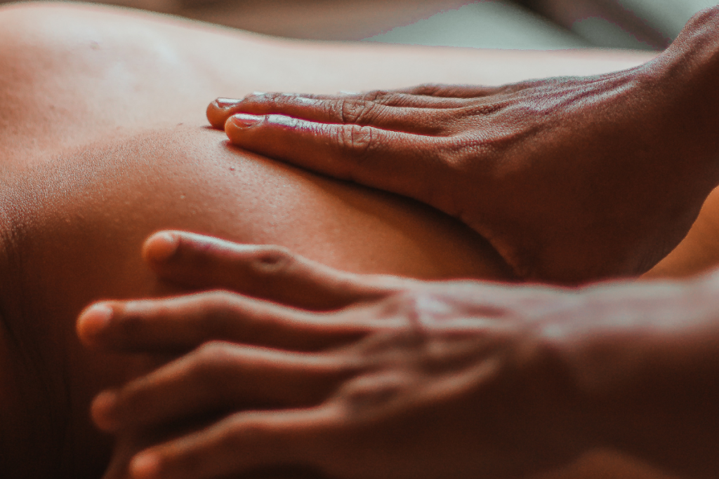 aprenda sobre Massagem íntima: o poder do toque para o autoconhecimento e bem-estar Massagem íntima: o poder do toque para o autoconhecimento e bem-estar