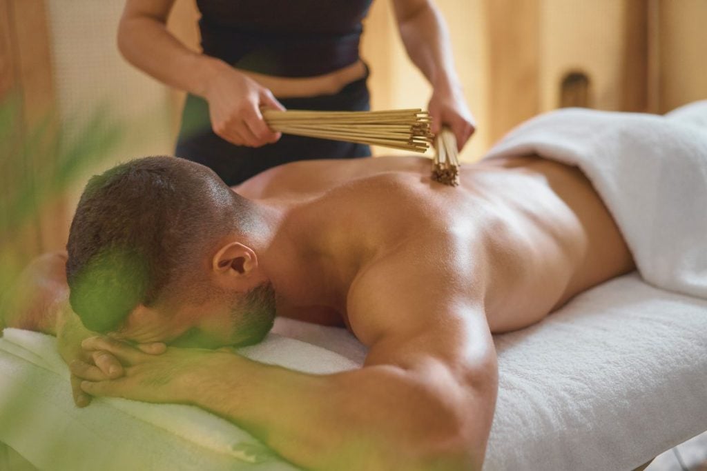 Massagem erótica BH: toque consciente e relaxamento profundo para renovar energia