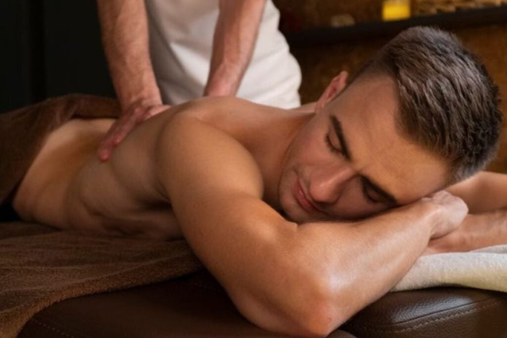 Massagem para ansiedade: como o toque ajuda a relaxar corpo e mente