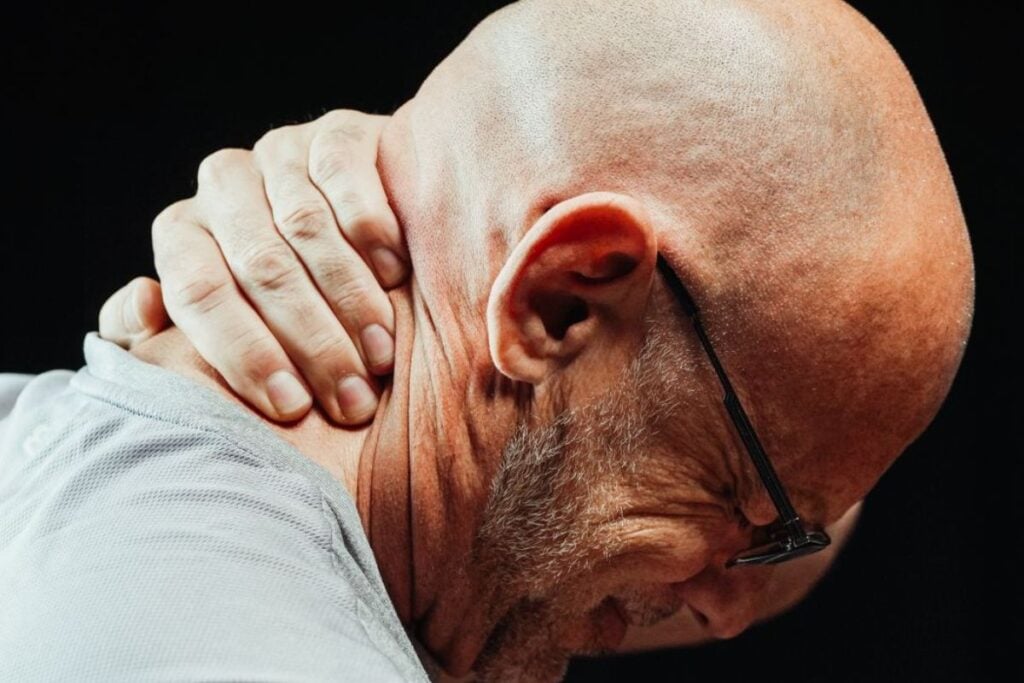 Tensão muscular emocional: quando o estresse afeta o corpo