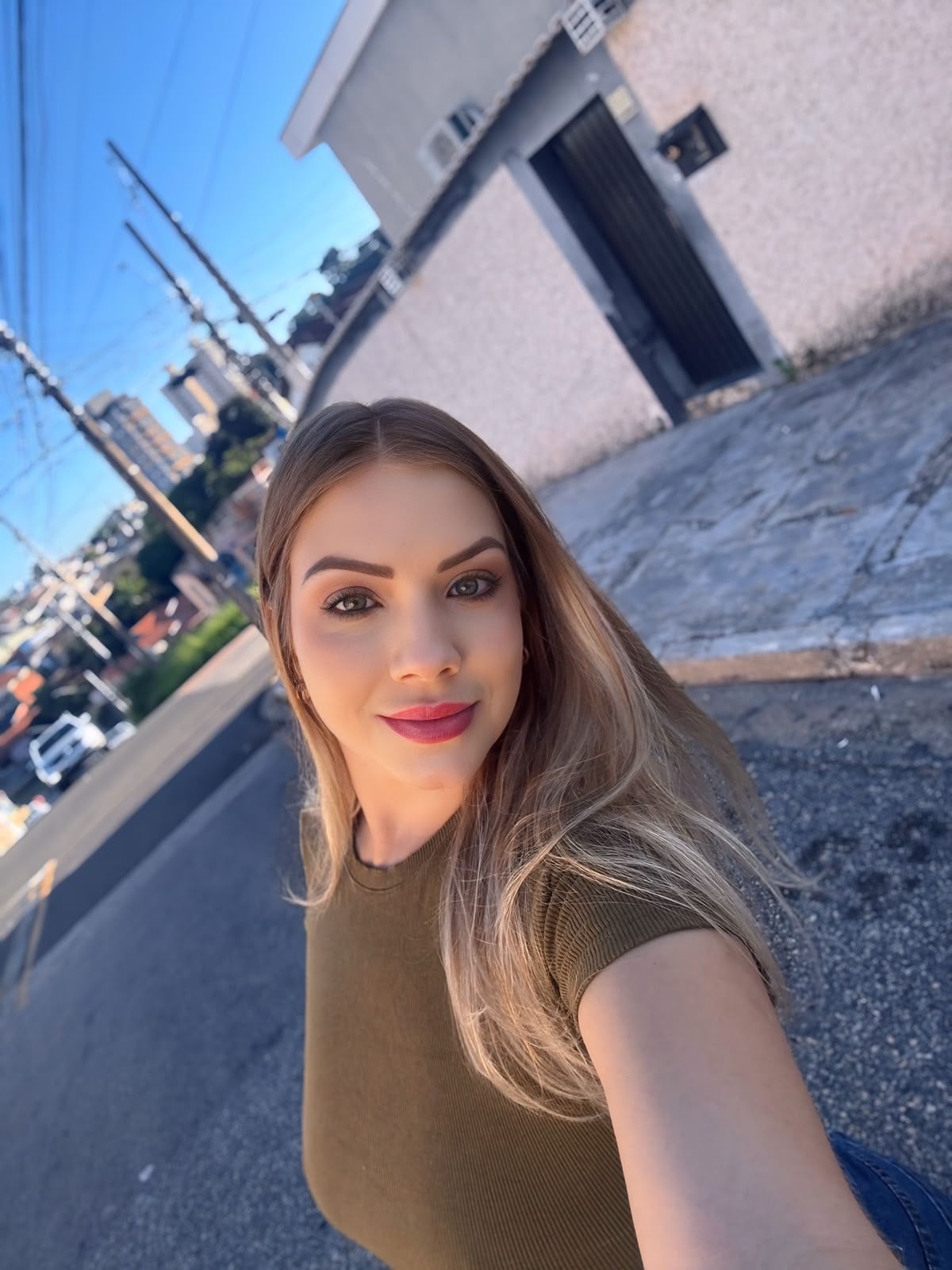 Laura Massoterapeuta Massagem Relaxante e Massagem Nuru