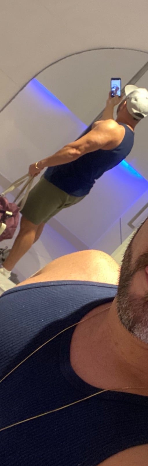 Rael | Massagens Personalizadas para Mulheres Massagista em