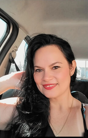 Evelyn Carvalho massoterapeuta Massagista Cuiabá 2